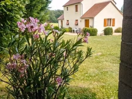 maison 7 pièces 130 m²