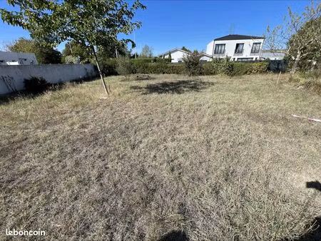 terrain 540 m² le haillan