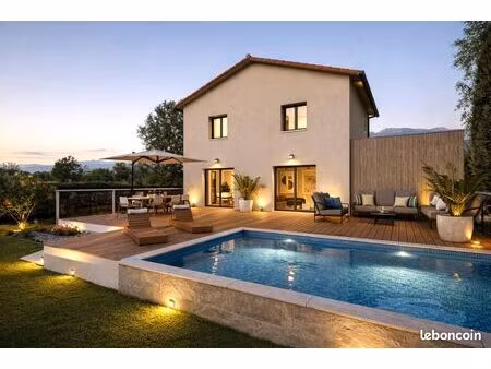 maison 4 pièces 98 m²