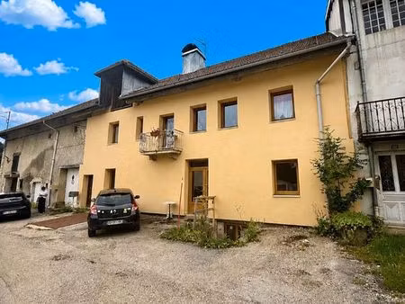 immeuble 11 pièces 285 m²