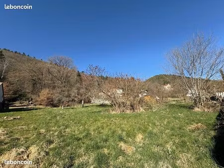 terrain remarquable - 1714 m2 - vignoble husseren-les-châteaux