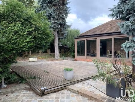 murs commerciaux 870 m² marnes-la-coquette