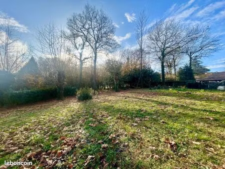 terrain 2 532 m² josse