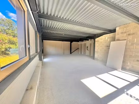 murs commerciaux 86 m² châteaurenard