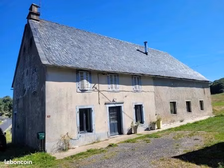 ferme 4 pièces 140 m²