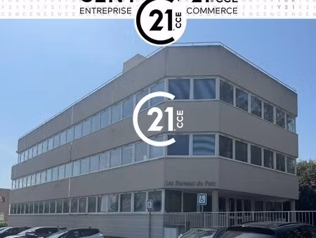 bureaux  local commercial 40 m² villeneuve loubet