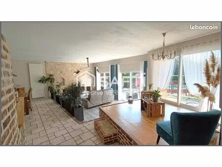 propriété 16 pièces 397 m²