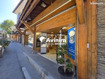 boutique 70 m² la clusaz