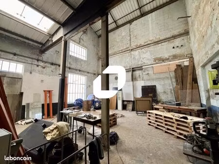 local d'activité 255 m²