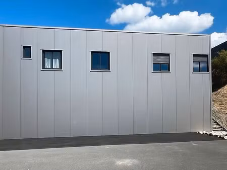 bureaux 66 m² montastruc la conseillere