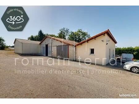 local bureaux 241 m²