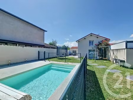 maison 6 pièces 134 m²