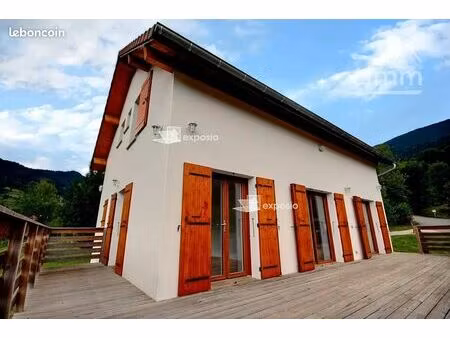 villa 5 pièces 114 m²