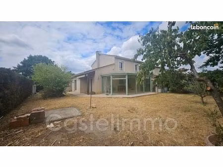 villa 4 pièces 107 m²