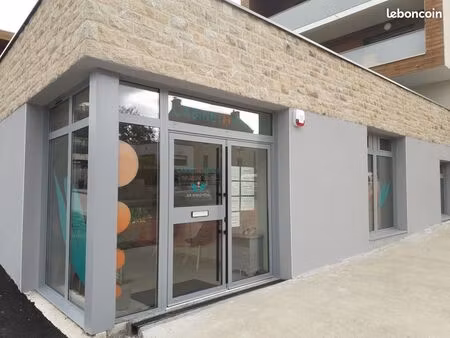 location de local profesionnel