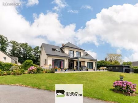 maison 5 pièces 146 m²