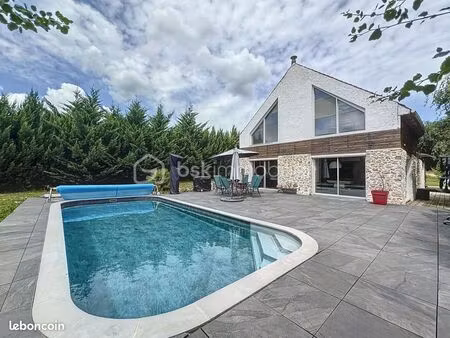 maison 5 pièces 180 m²