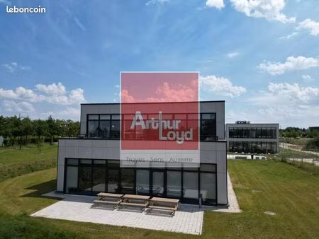 bureaux 255 m²