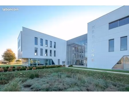 bureaux 429 m² saint martin du vivier