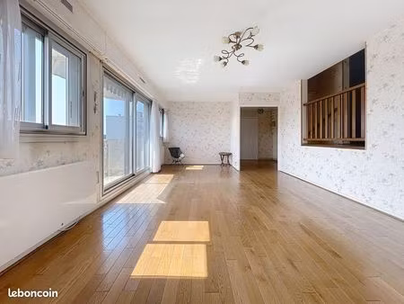 appartement 3 pièces 79 m²