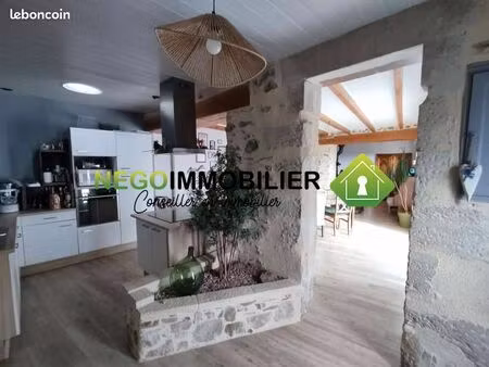 maison 7 pièces 134 m²