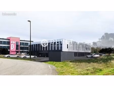 bureaux 157 m² montaigu-vendée