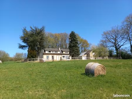 maison et fermage équin  6 hectares