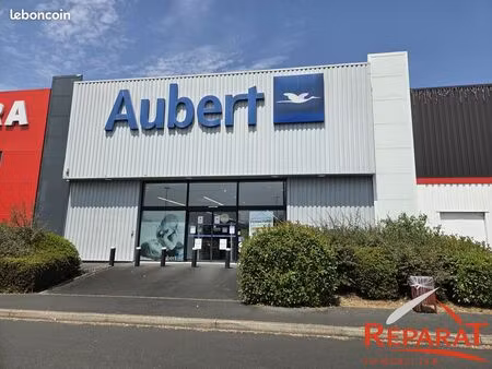 local 944 m² boulazac isle manoire