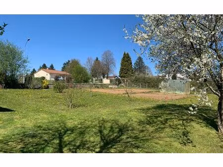 maison neuvic-entier 127 m² t-5 à vendre  120 000 €