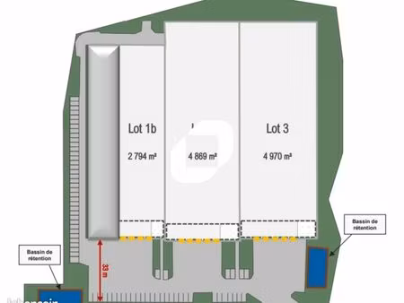 local d'activité 2 793 m²
