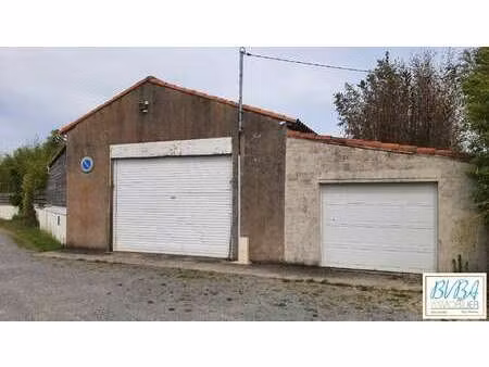 vente garage et parking à brains (44830) : à vendre / 112m² brains