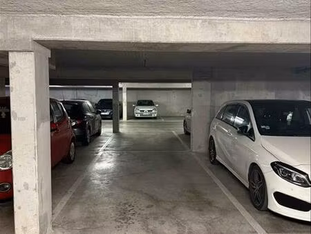 parking - lot 79 - place 15