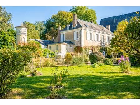 maison de 303 m² à saint-vincent-du-lorouer