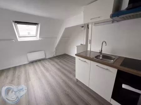 immeuble de 3 appartement rénové à ploumagoar
