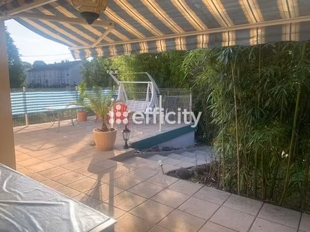 maison 8 pièces - 148 m²