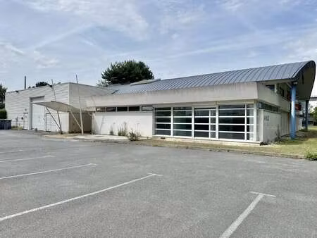 location bureaux et commerces à hérouville-saint-clair (14200) : à louer / hérouville-sain