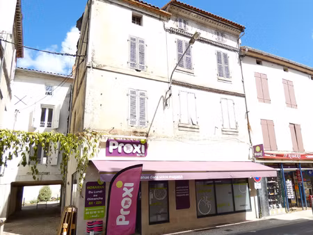 immeuble à vendre centre-ville de ribérac fort potentiel