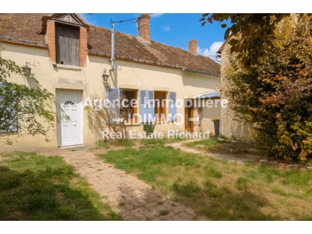 propriété avec deux maisons indépendantes à sceaux-du-gâtina