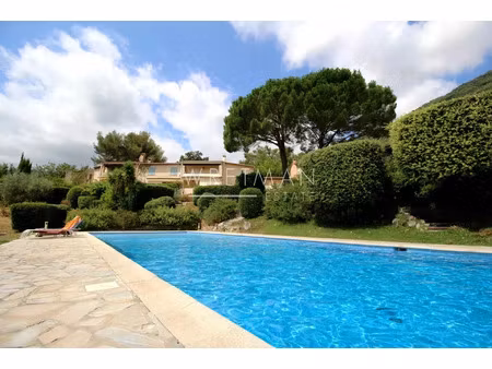 vente maison 4 pièces 122 m² tourrettes-sur-loup (06140)