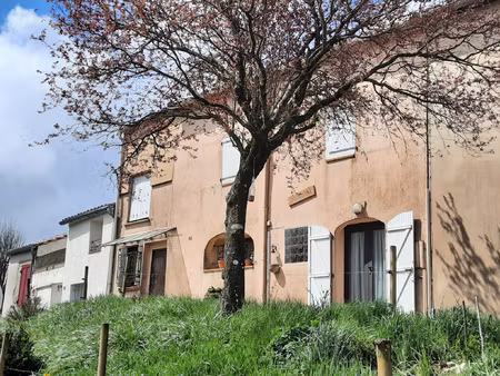 a vendre - charmante maison de village 90 m2 hameau paisib