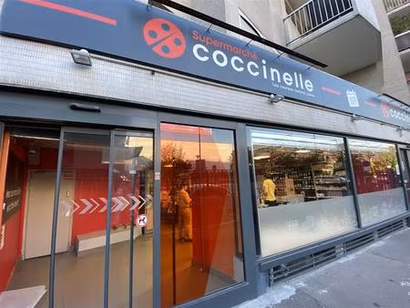 boutique 700m² en rdc - erp idéal supermarché
