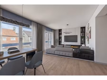 duplex appartement  ruime leefruimte  3 slpk  terras + garage