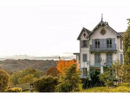 maison de luxe à vendre à laroin : 1 980 000 € | 400m²