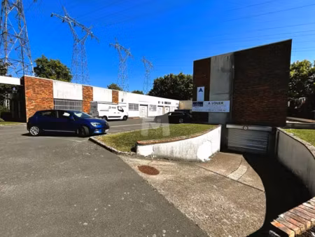 location bureau lisses 91090