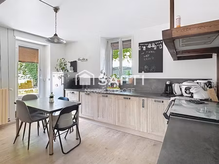 vente maison 8 pièces 227 m² à audun-le-roman (54560)  370 000 €