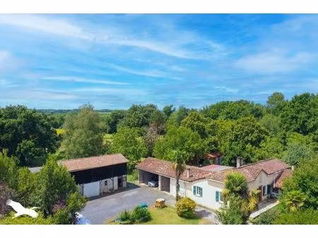 vente maison 5 pièces 180 m² monclar (32150)