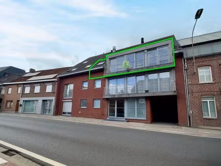 bel appartement 2 chambres avec balcon  garage en option ! i