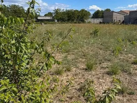 vente terrain 831 m² à aspiran (34800)  140 000 €