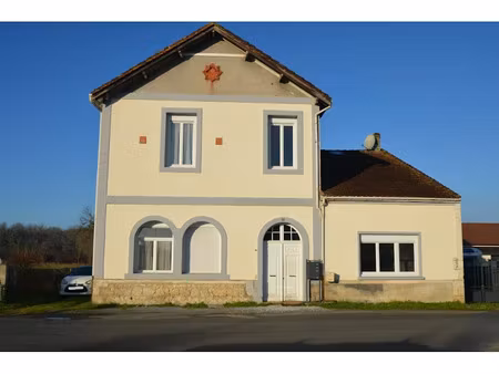 vente immeuble 12 pièces 288 m² à moulin-neuf (24700)  285 660 €