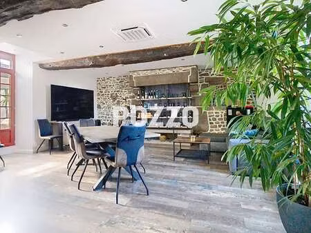 vente maison à saint-georges-de-gréhaigne (35610) : à vendre / 360m² saint-georges-de-gréh